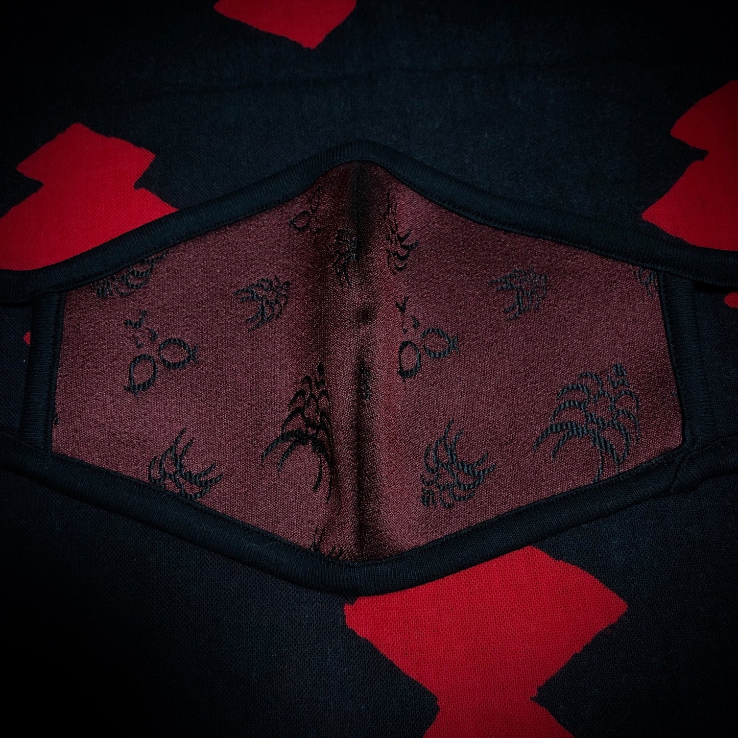◆忍者マスク（KUMADORI DEEP RED）忍者マスク